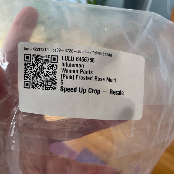 Lululemon Speed Up Crop size 6 - Picture 7 of 8